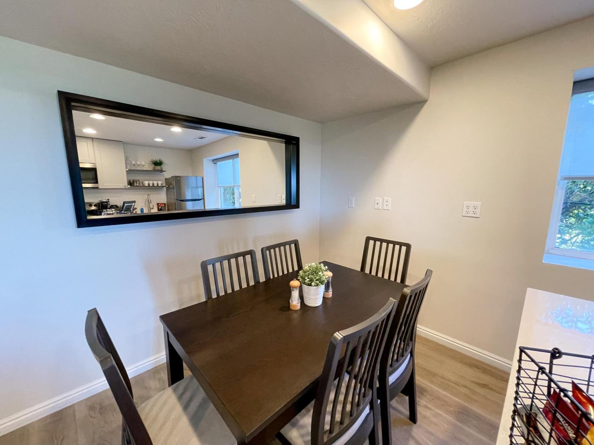 City View Retreat 2 Bedroom 1 B Draper Exterior photo